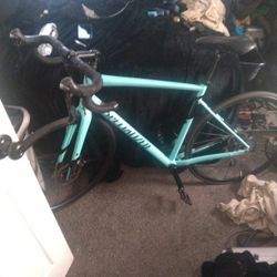 Specialized Diverge Road Bike