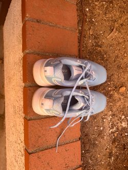 Metal baseball cleats