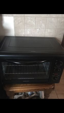 Like new toaster Oven used twice