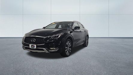 2017 INFINITI QX30