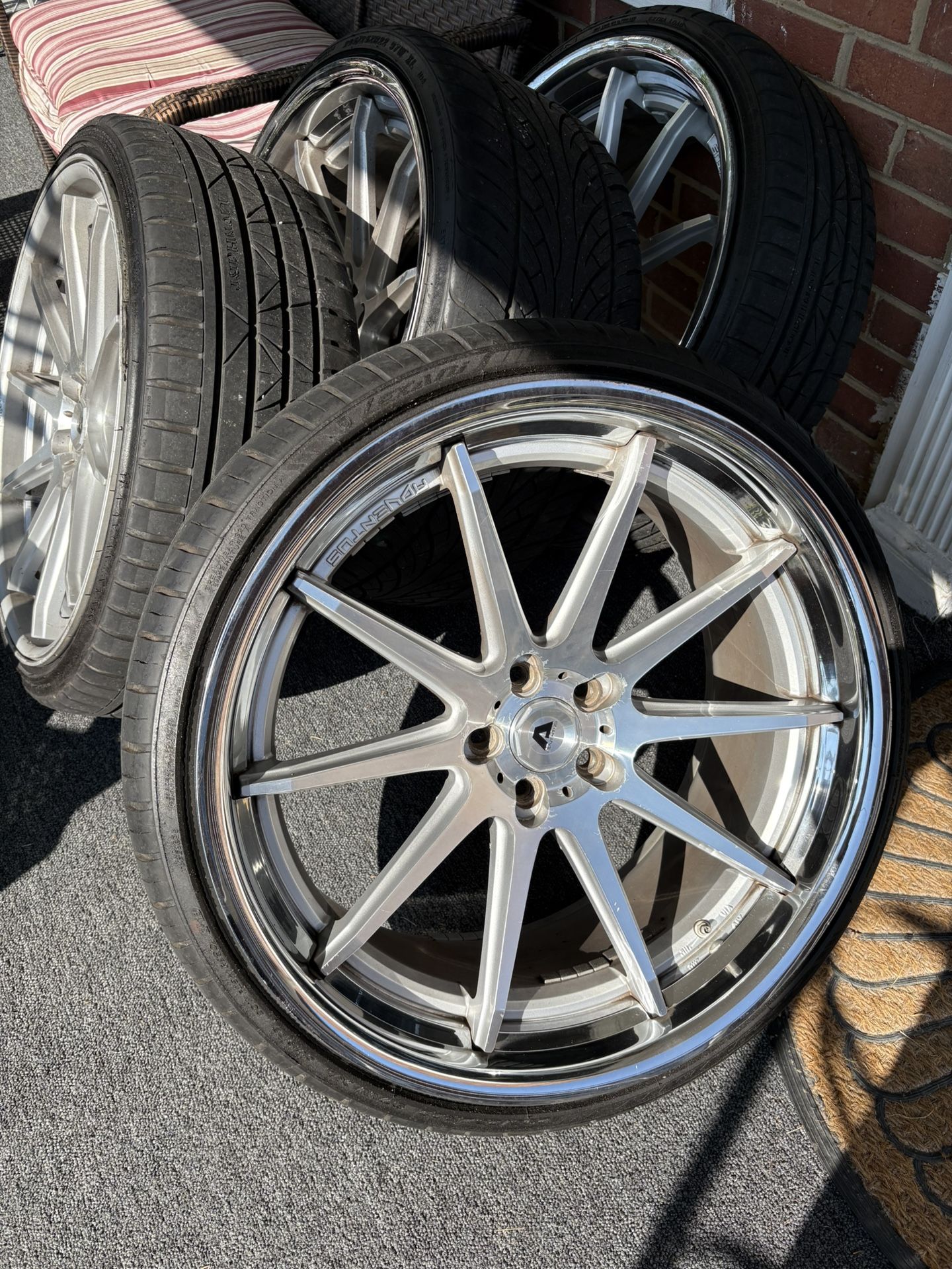 22 inch rims in tires