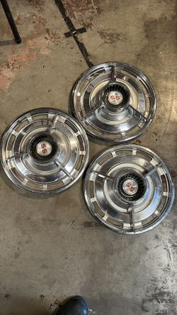 1963 CHEVROLET IMPALA CONVERTIBLE /HARDTOP ORIGINAL SUPER SPORT HUB CAPS