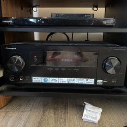 Pioneer receiver + blue ray dvd player