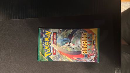 Roaring skies booster pack