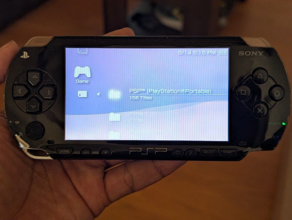 PSP 1001 w/ 128GB Micro SD Card