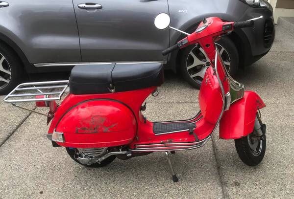 1979 Vespa P200e