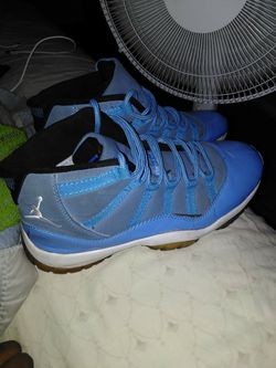 Jordan's size 9.5 there not in the best condition but are not to bad ether u can have them restord