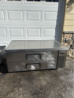 True 2 Drawer Chef Base Refrigerator