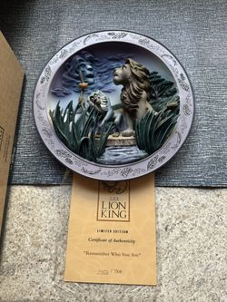Disney Lion King 3D Plate great condition