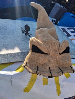 Oogie  Boogie mask