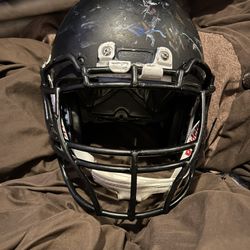 Schutt Football Helmet XL