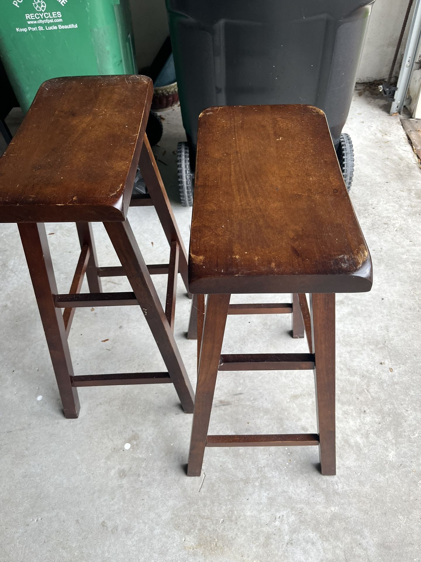 2 Wooden Stools