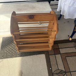 Magazine Holder On Wheels 