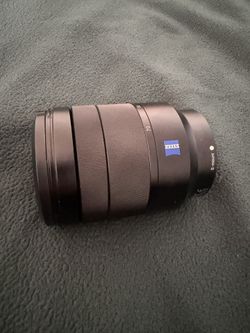 Zeiss FE 24-70mm Lens