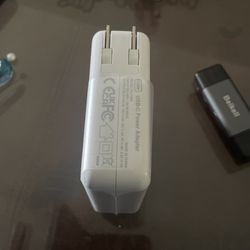 Power Adapter 118w USB C New 