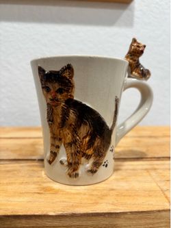 Vintage Ermo Zoo Cat Mug Hand Painted 3D Ceramic Tabby Kitty Coffee Cup Rare VTG