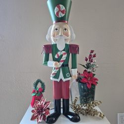 Candy Nutcracker Sculpture 
