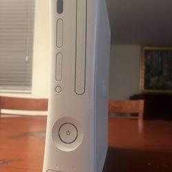 White Xbox 360
