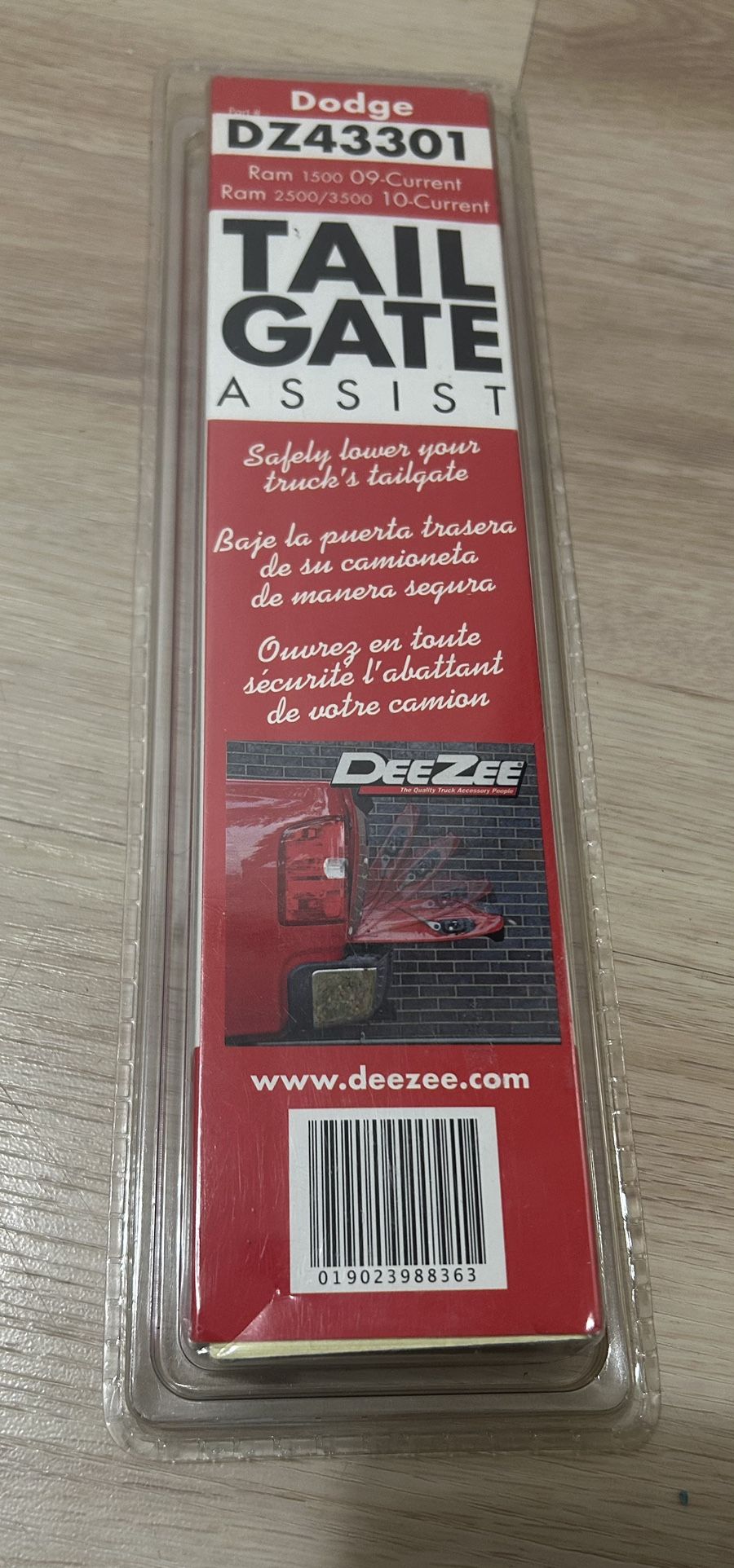 DeeZee Tail Gate Assist 