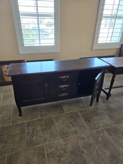 Antique server