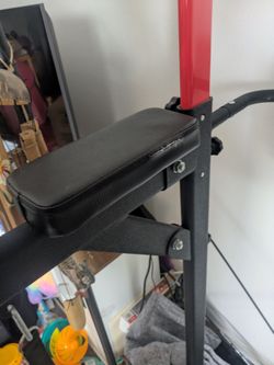 Pull up bar