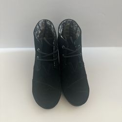 TOMS Womens Desert Wedge Booties, Size 7