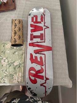 8.25 Revive Skateboard deck