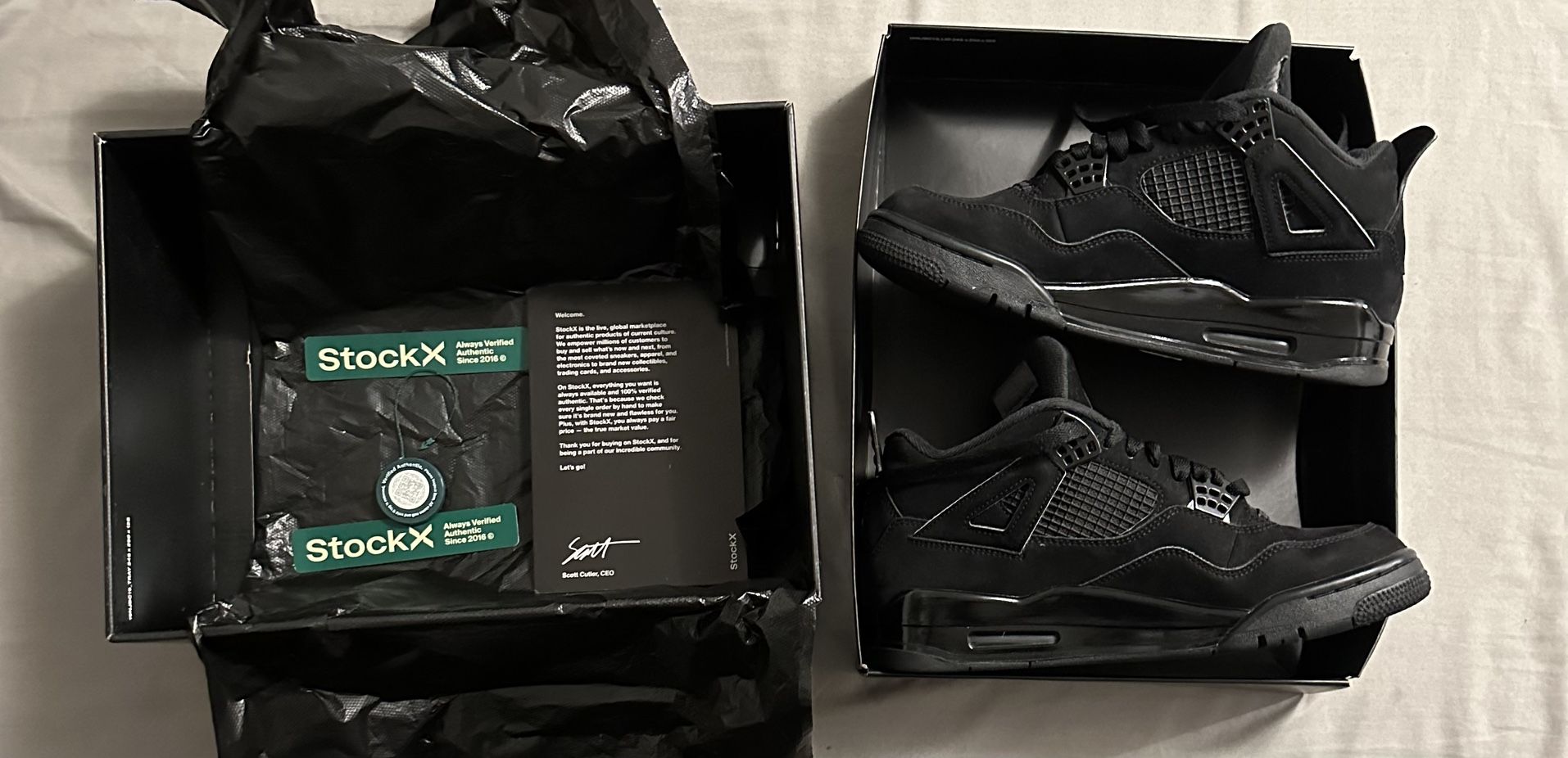 Jordan 4 Black Cat
