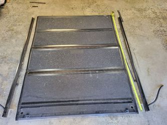 Ford 250 tunnel cover