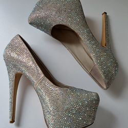 Steve Madden Woman Size 8 Heel