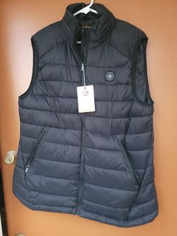 "XINSONYUELL HEATED VEST NEW WITH TAGS AND BATTERY PACK XL