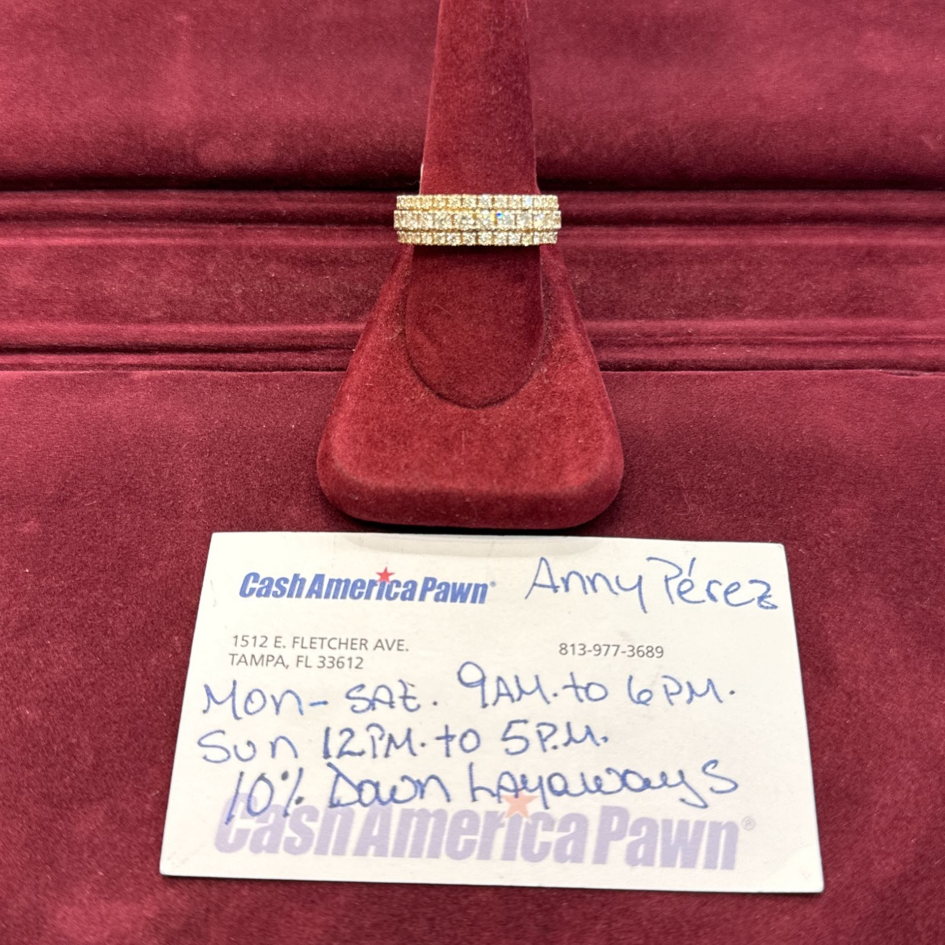 Cluster Ring 10Kt Gold , Size 10 Weight And 1.55 Carat Of The Diamonds