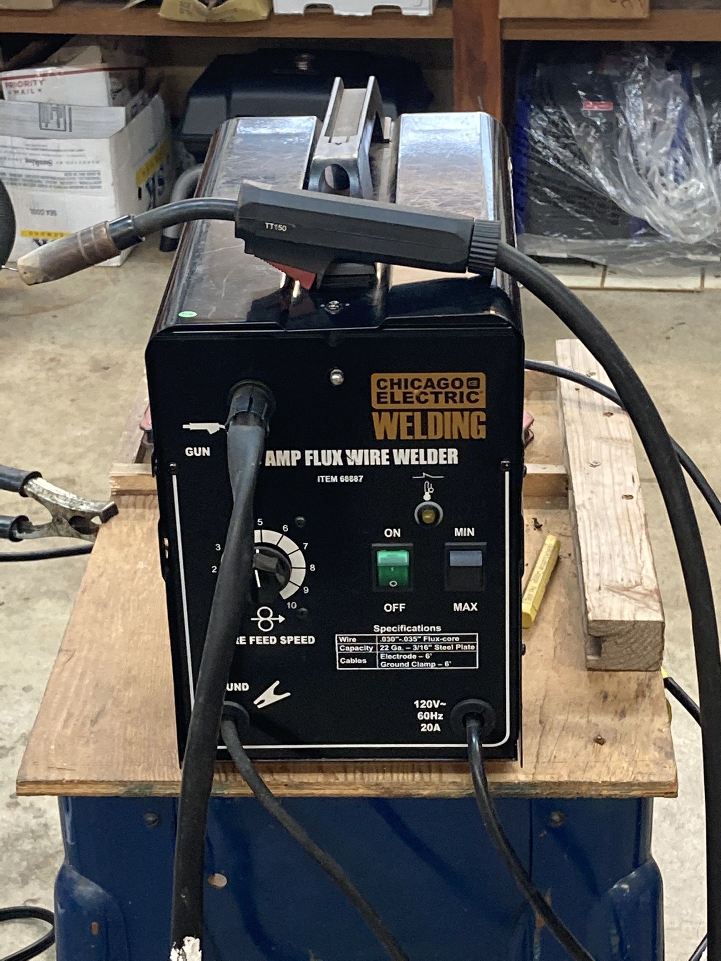 Chicago welder 90 amp flux wire feed 110 🔌 plug in!