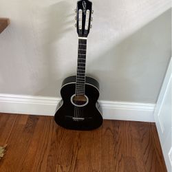 Children’s guitar with travel bag