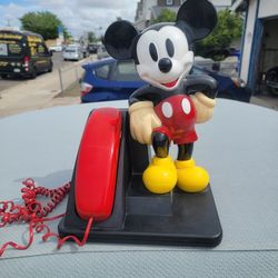 Vintage 1980 Mickie Mouse AT&T Phone