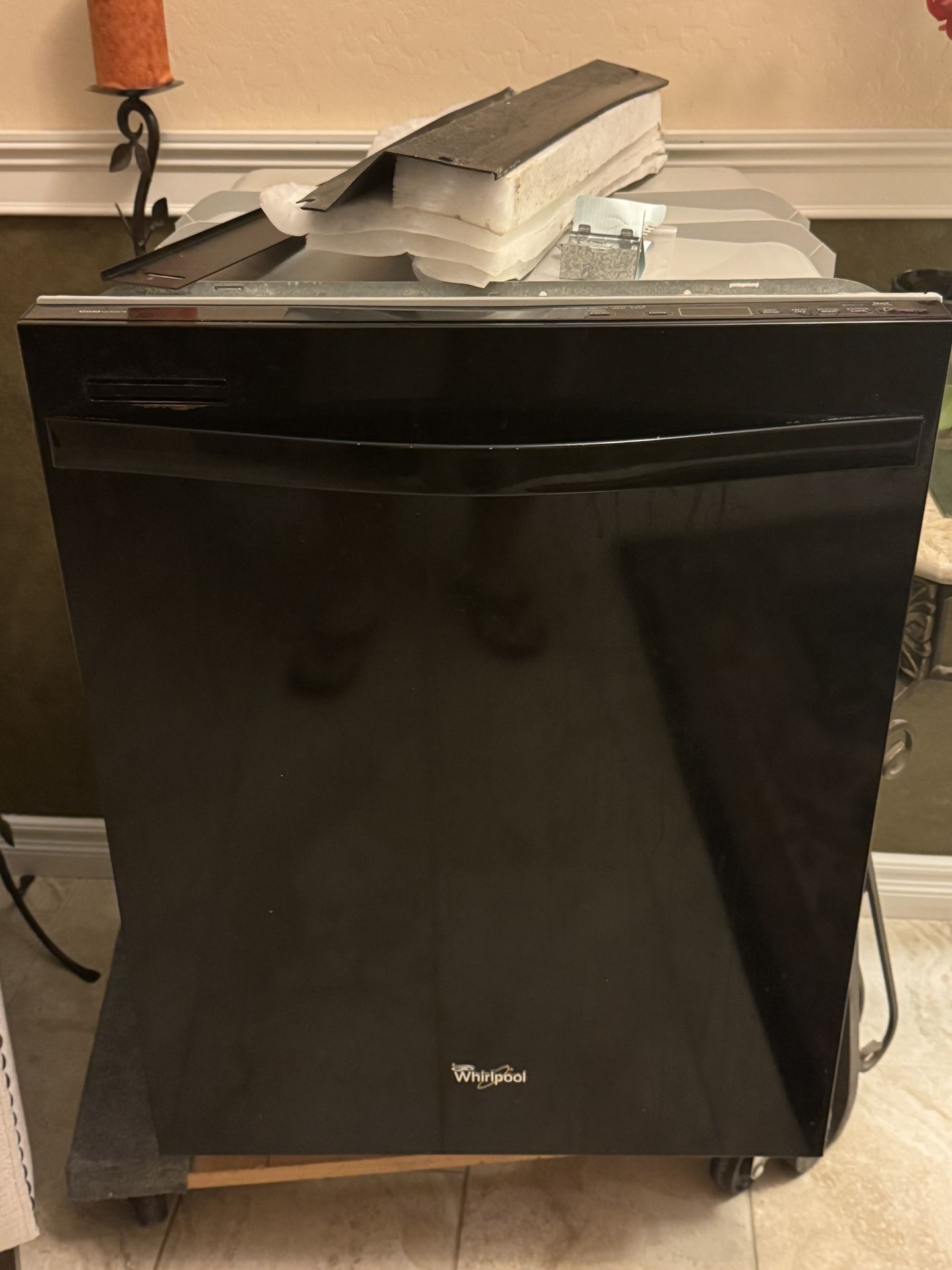 Whirlpool Dishwasher