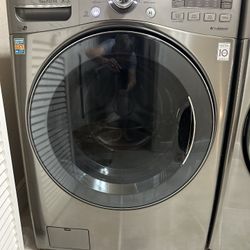 FOR PARTS - Used LG Model: WM3470HVA 27" Front-Load Washer