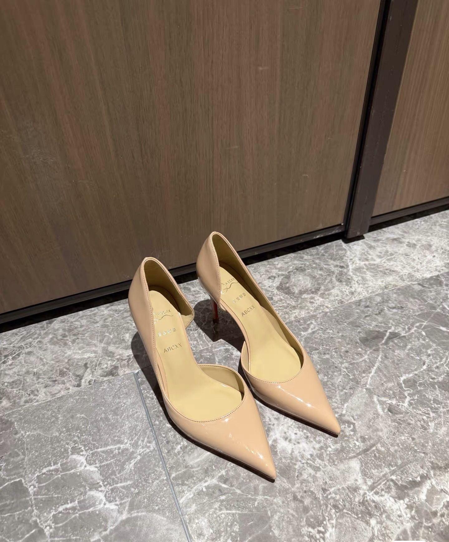 Brown High-heeled Shoes