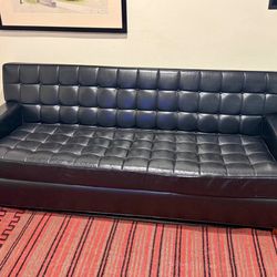 Black Vintage Tufted Leather Sofa – Free Curbside Delivery
