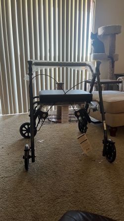 Walker foldable
