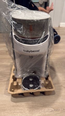 Baby Brezza Formula Pro Baby Bottle Maker