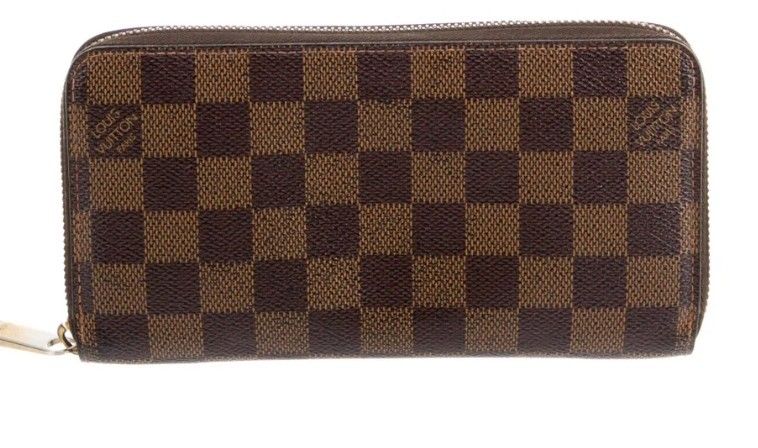 LOUIE WALLET