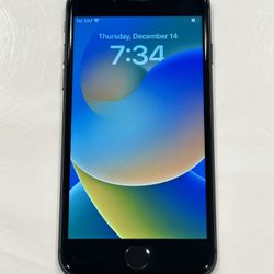 iPhone 8 Black unlocked 64gb - 90% Battery life -(MDM Bypassed)