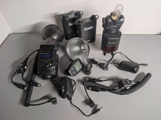 2 sets of flashes