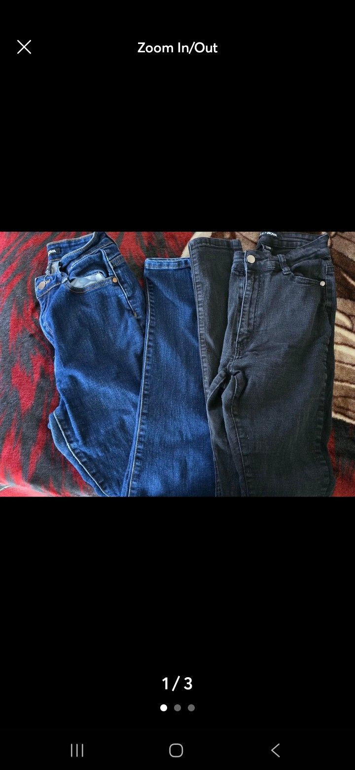 Fashion Nova JEANS SIZE 7/8