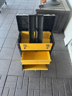 Rolling Tool Box 