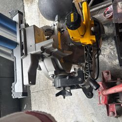 Dewalt Miter Saw DW175