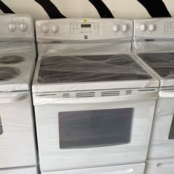 Kenmore White 30” Glass top Electric Stove