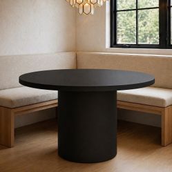Black Dining Table! (Can Be Delivered)