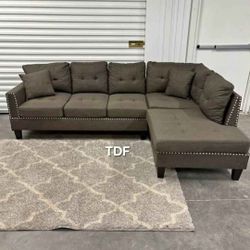Brand New Brown Linen Sectional Sofa Couch (4 Color Options) 